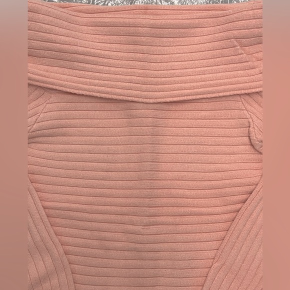 New Foldover Off-the-Shoulder Sweater - Picture 5 of 6